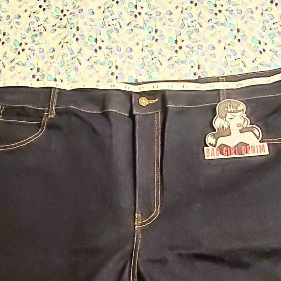 Vixen Micheline Pitt Bad Girl Denim jeans Petite 46/47 - "34 inseam NWT - Picture 7 of 7